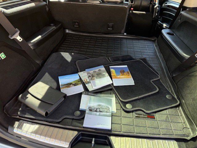 2011 Mercedes-Benz GL-Class Image 9