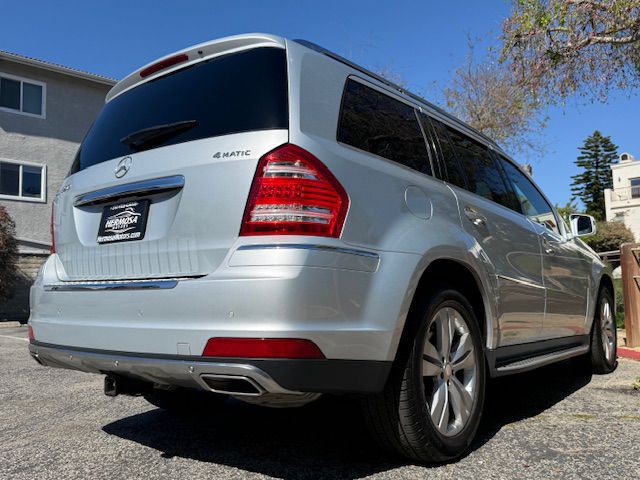2011 Mercedes-Benz GL-Class Image 17
