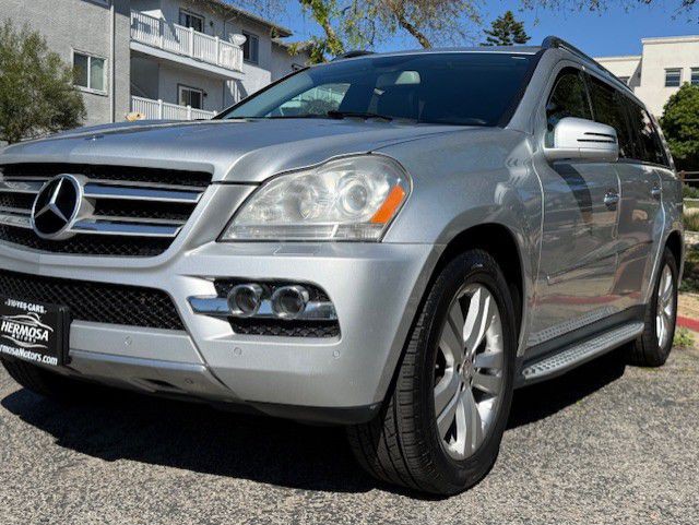 2011 Mercedes-Benz GL-Class Image 40