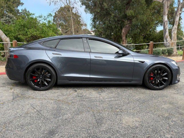 2017 Tesla Model S Image 3