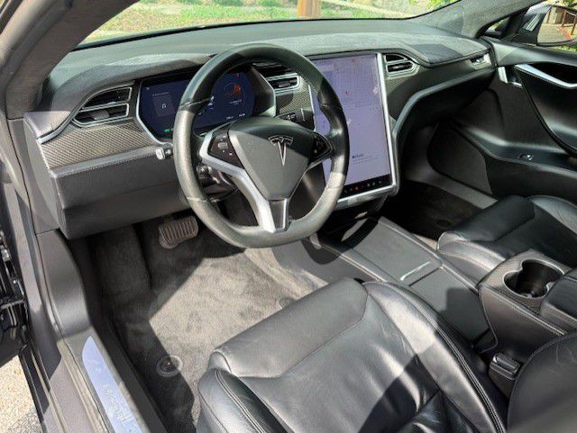 2017 Tesla Model S Image 6