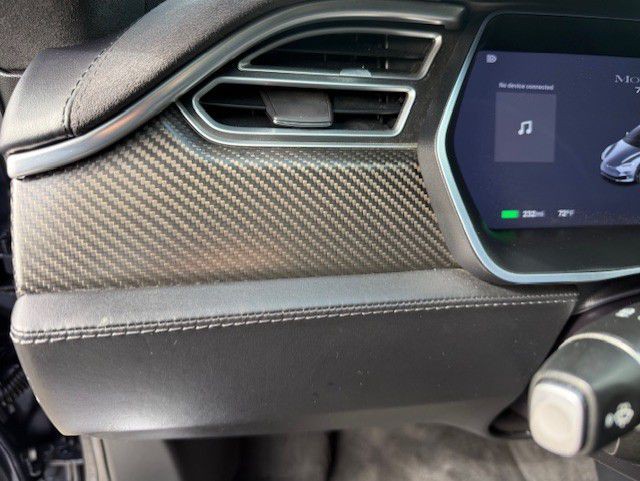 2017 Tesla Model S Image 11