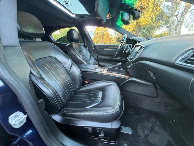 2015 Maserati Ghibli Image 8