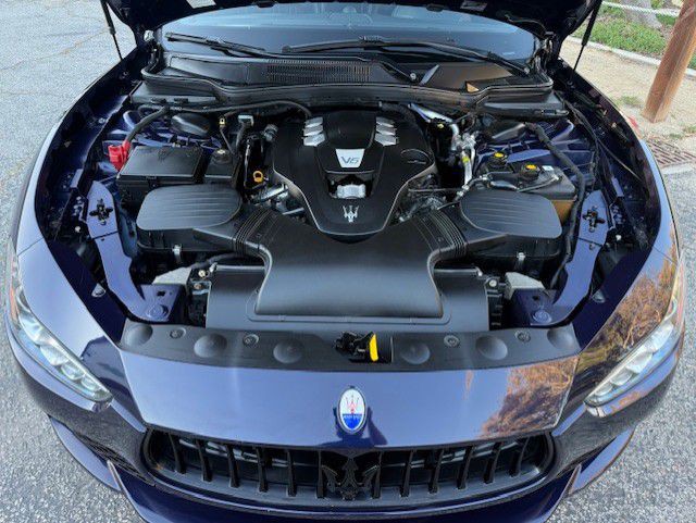 2015 Maserati Ghibli Image 9