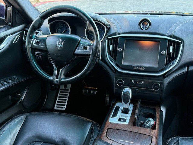 2015 Maserati Ghibli Image 14