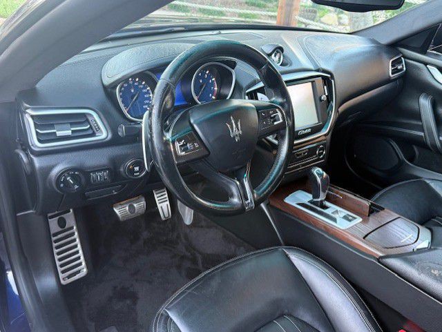 2015 Maserati Ghibli Image 40