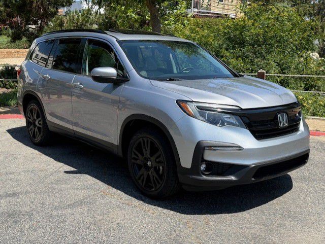 2021 Honda Pilot Image 1