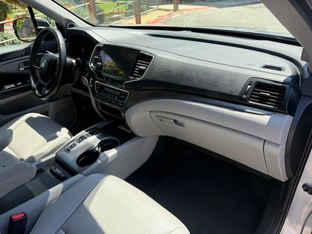 2021 Honda Pilot Image 33