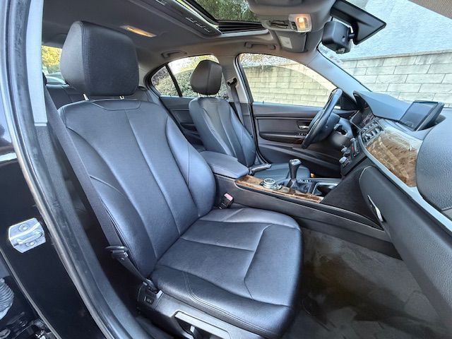 2014 BMW 3 Series Image 39