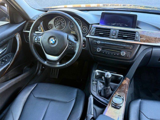 2014 BMW 3 Series Image 43