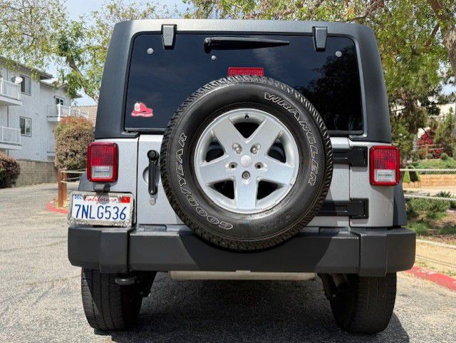 2016 Jeep Wrangler Unlimited Image 12