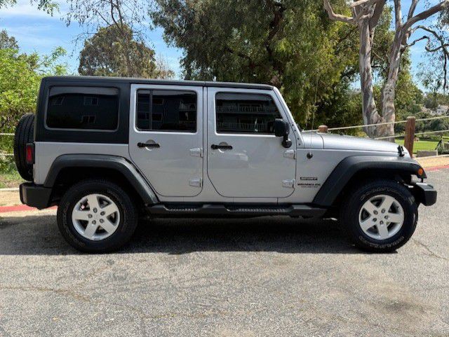 2016 Jeep Wrangler Unlimited Image 30