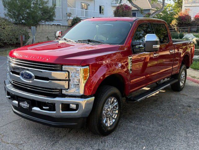 2017 Ford F-250 Image 1