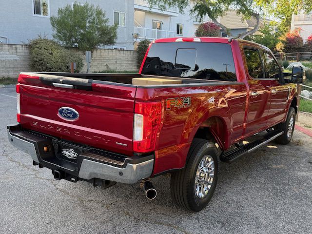 2017 Ford F-250 Image 2