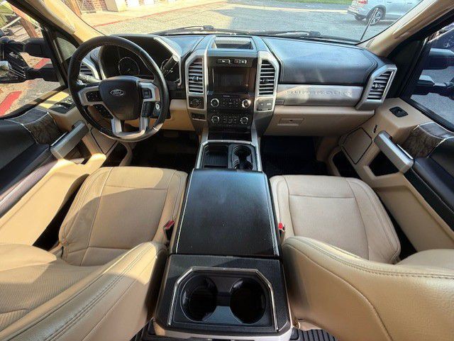 2017 Ford F-250 Image 4