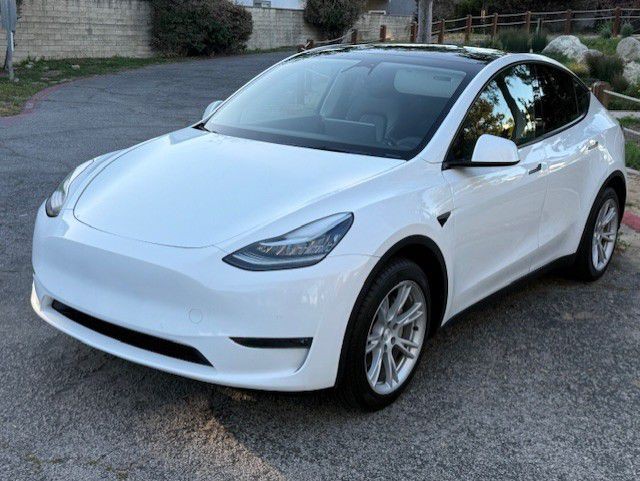 2022 Tesla Model Y Image 21