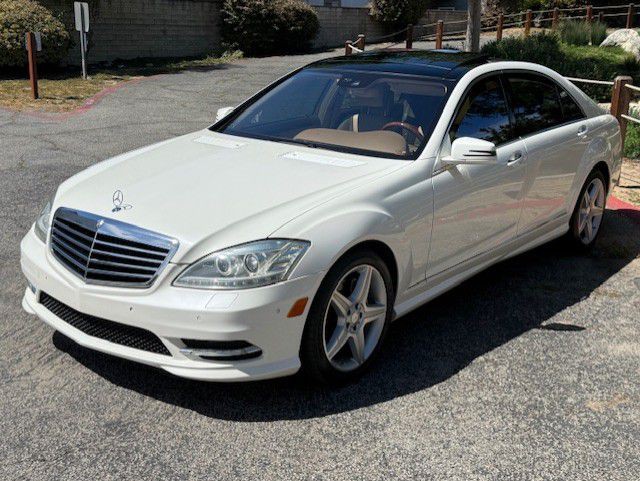 2010 Mercedes-Benz S-Class Image 1