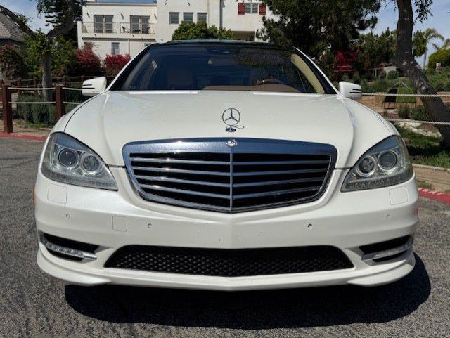 2010 Mercedes-Benz S-Class Image 11