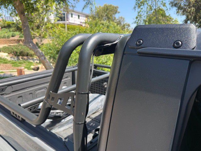 2021 Jeep Gladiator Image 9