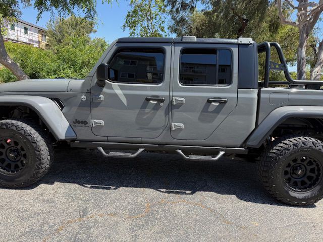2021 Jeep Gladiator Image 11
