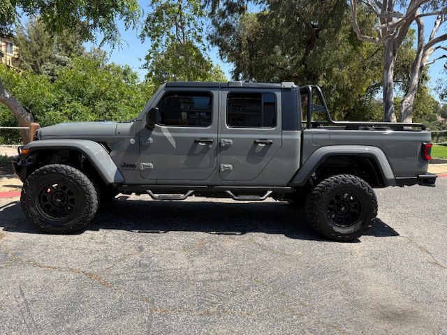 2021 Jeep Gladiator Image 18