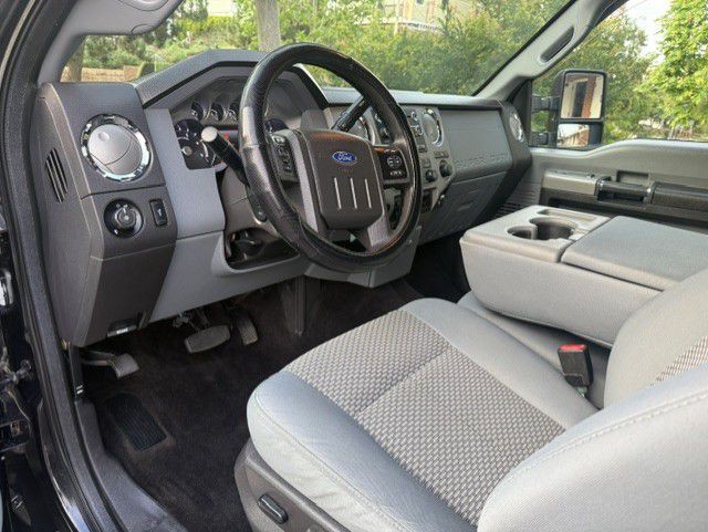 2015 Ford F-250 Image 17