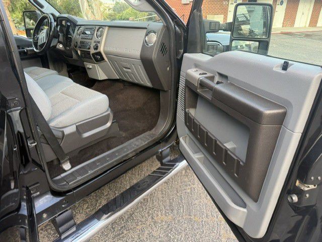 2015 Ford F-250 Image 20