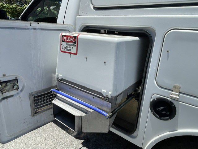 2013 Ford F-350 Image 6