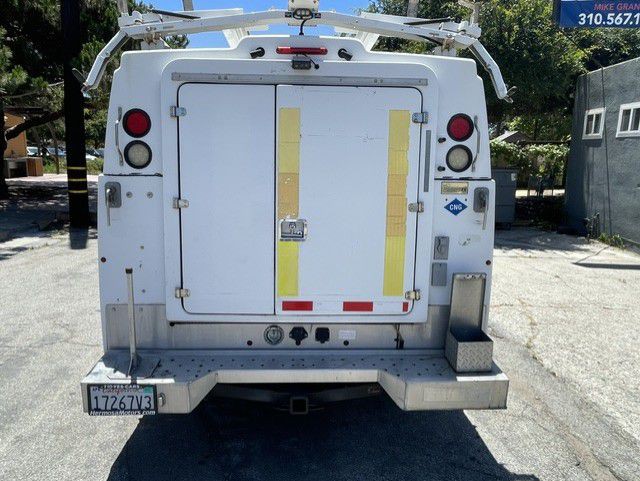 2013 Ford F-350 Image 8