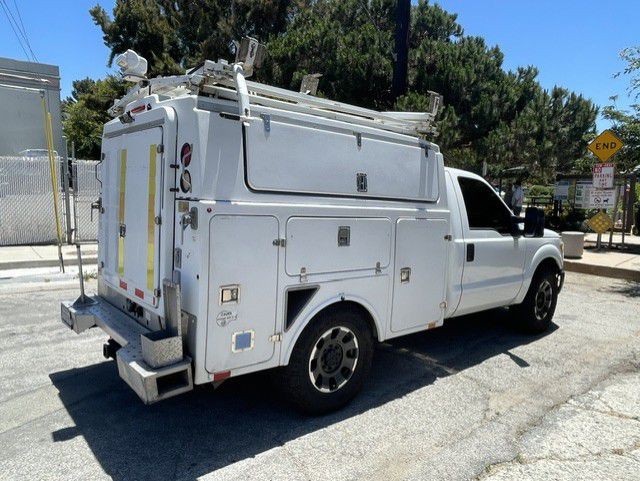 2013 Ford F-350 Image 13
