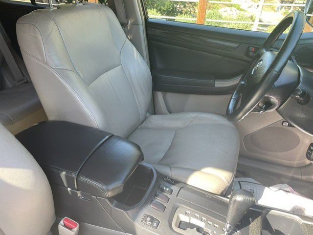 2005 Toyota 4Runner Image 4