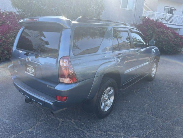 2005 Toyota 4Runner Image 13