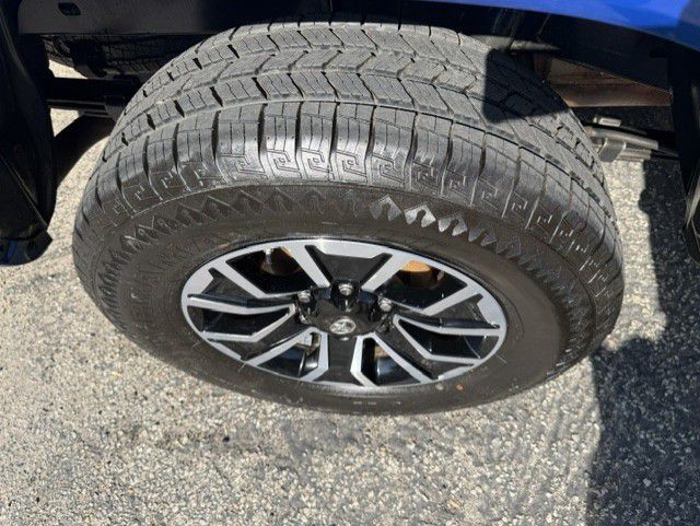 2016 Toyota Tacoma Image 5