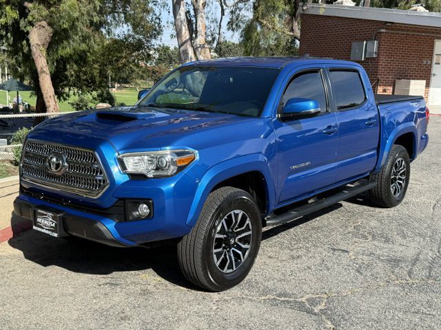 2016 Toyota Tacoma Image 25