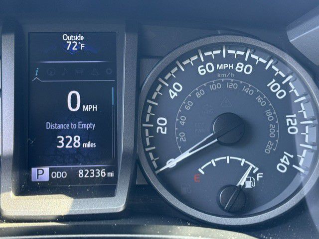 2016 Toyota Tacoma Image 29