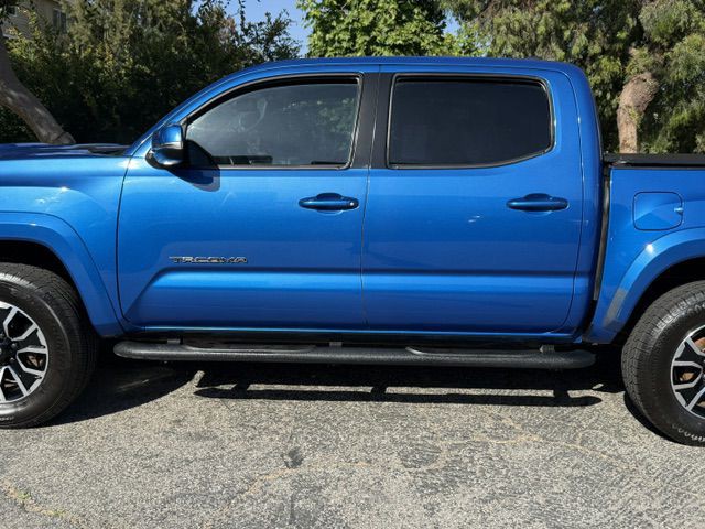 2016 Toyota Tacoma Image 35