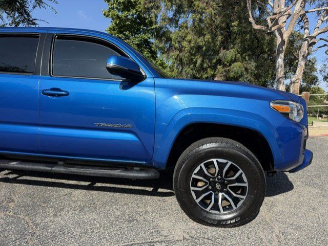 2016 Toyota Tacoma Image 39