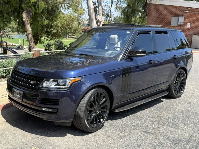 2017 Land Rover Range Rover Image 1