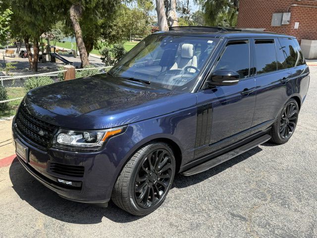 2017 Land Rover Range Rover Image 22
