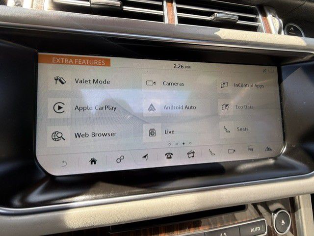 2017 Land Rover Range Rover Image 33