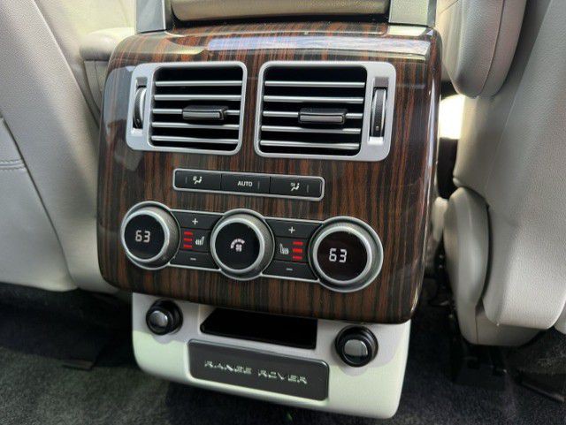 2017 Land Rover Range Rover Image 36