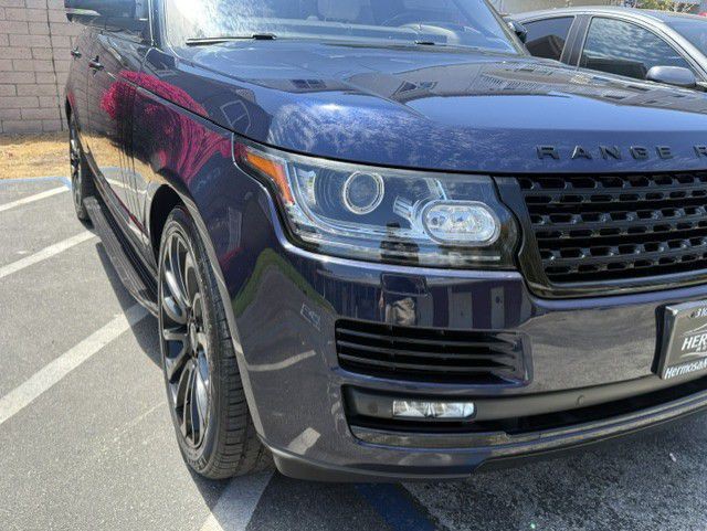 2017 Land Rover Range Rover Image 37