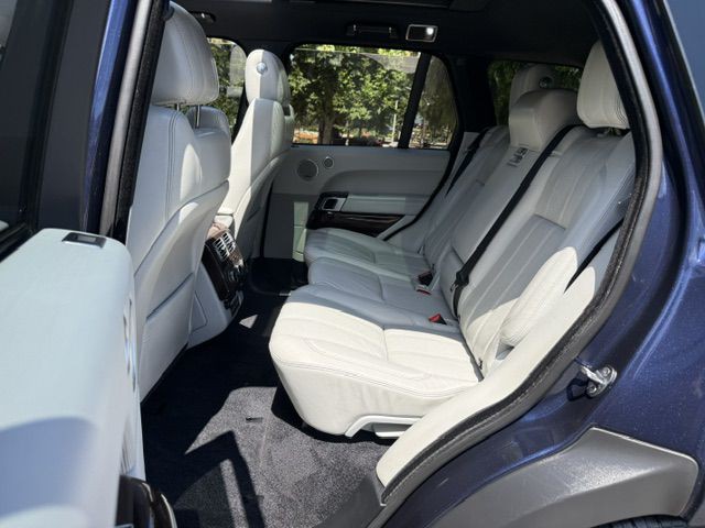 2017 Land Rover Range Rover Image 47