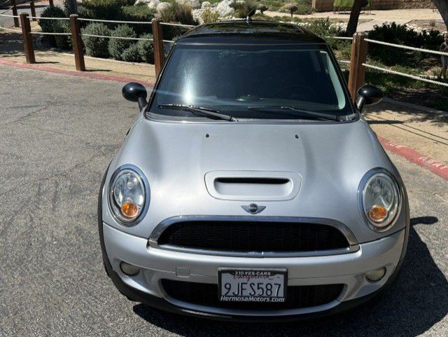 2009 MINI Cooper Image 20