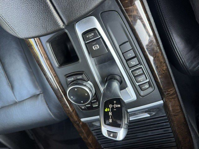 2014 BMW X5 Image 17