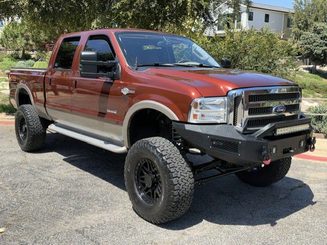 2005 Ford F-250 Image 1