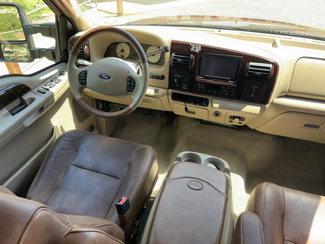 2005 Ford F-250 Image 5