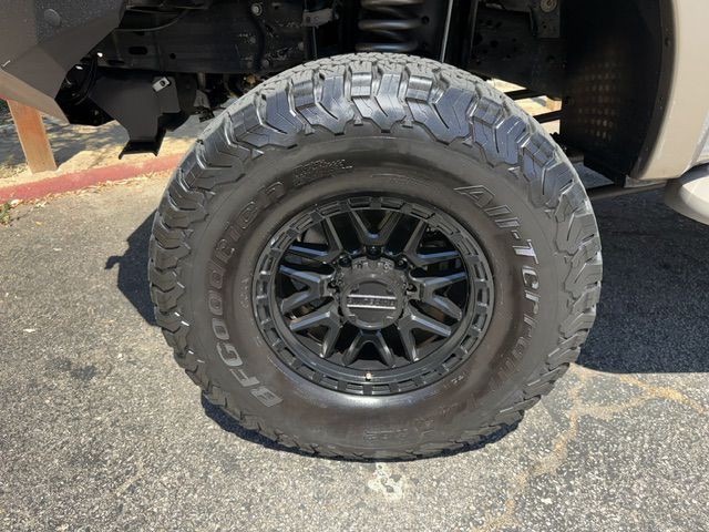 2005 Ford F-250 Image 25