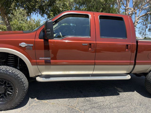 2005 Ford F-250 Image 30