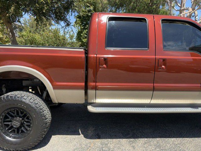 2005 Ford F-250 Image 34